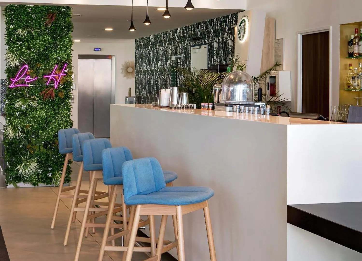 Hotel Holiday Inn - Marseille Airport By Ihg Vitrolles